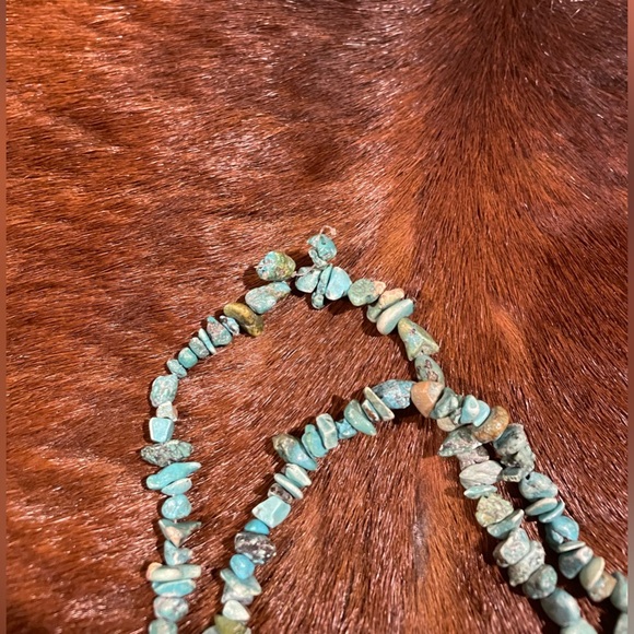 Strand of Turquoise Beads - Picture 5 of 6